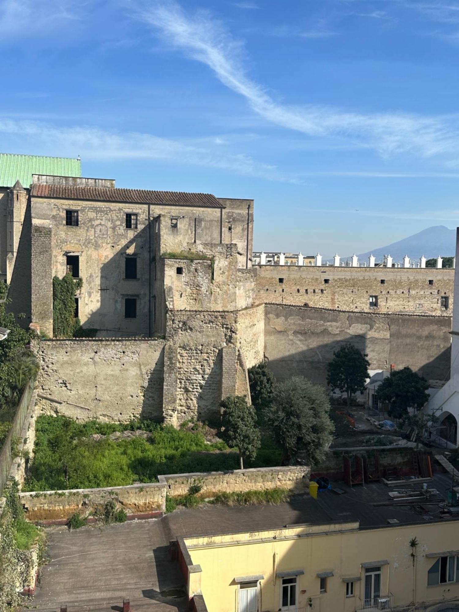 Santa Chiara Garden View B&B Наполи Екстериор снимка