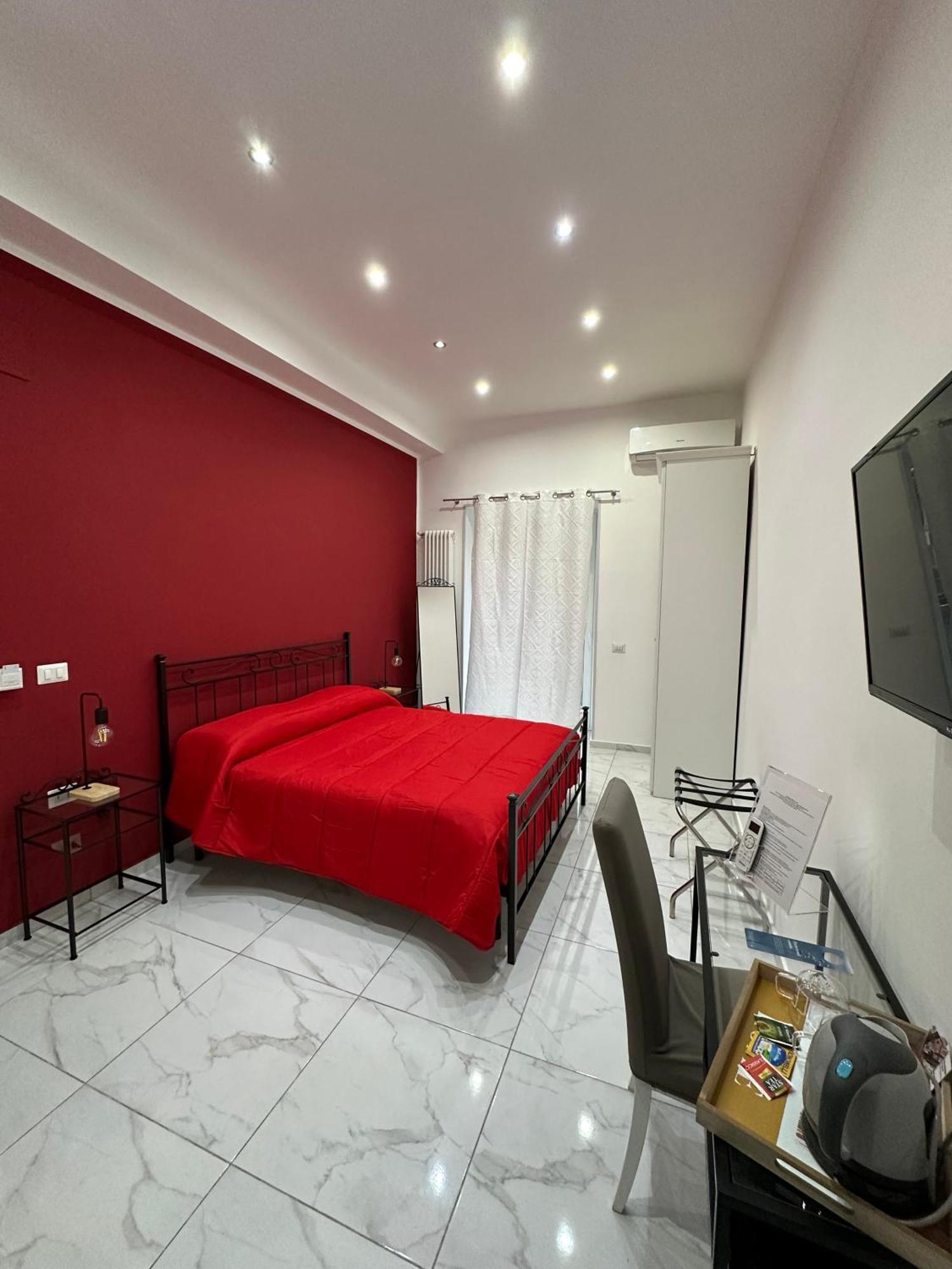 Santa Chiara Garden View B&B Наполи Екстериор снимка